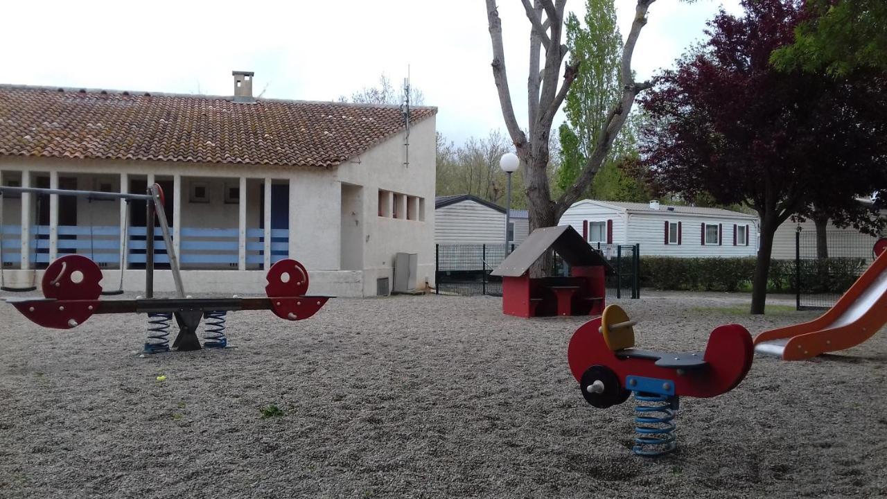 Hotel La Carabasse Vias Exterior foto